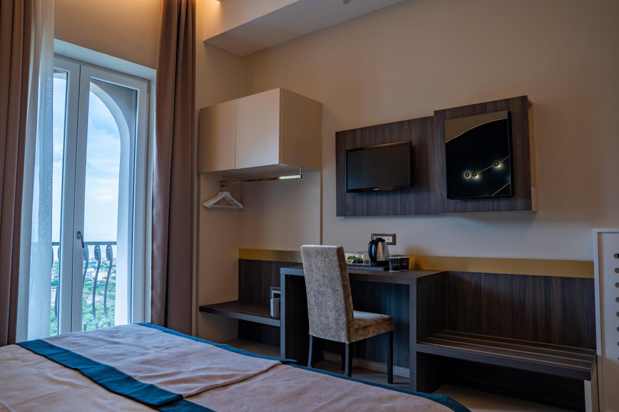 San Lorenzo - Hotel & Spa Lettere Екстер'єр фото